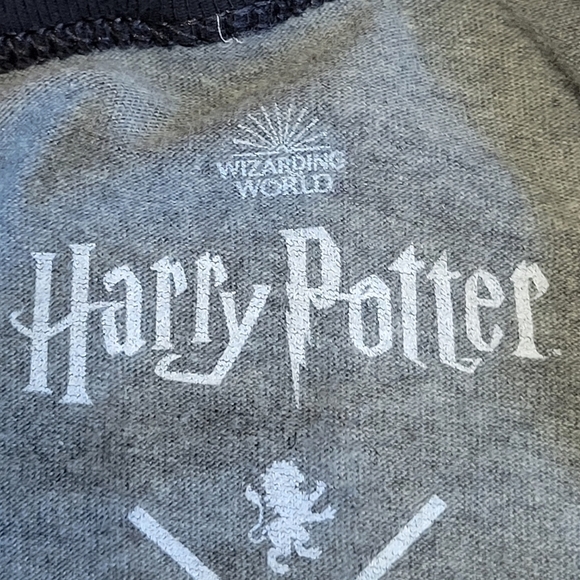 Harry Potter shirt Size Medium gray - Picture 2 of 8